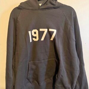Essentials Charcoal Hoodie with 1977 Print